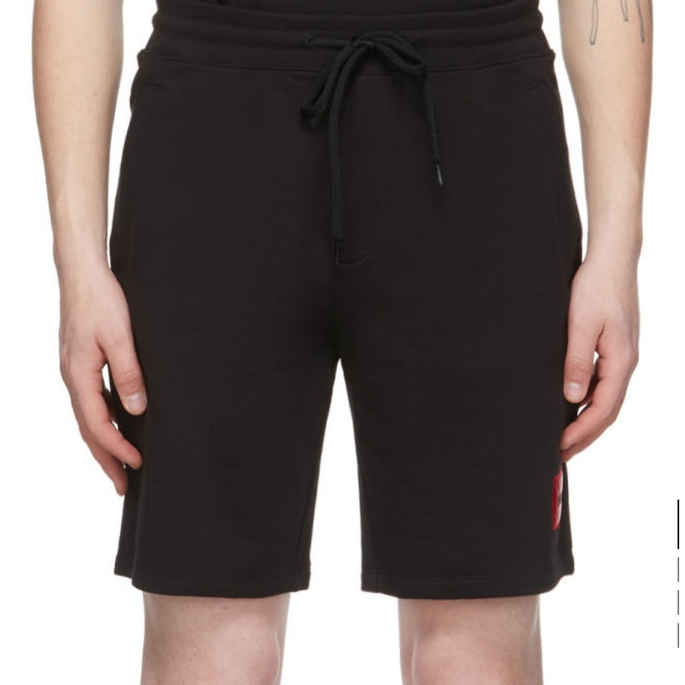 Hugo Shorts